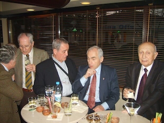 Divan Kalamış Marina'da Üyelerimiz Ve Eşleri Bir Araya Geldiler