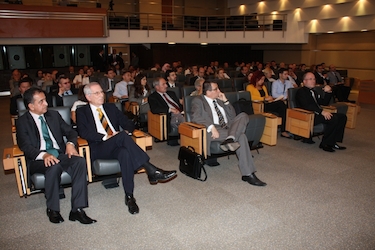 Koç-Yönder Yönetim Kurulu Başkanı Tunç Uluğ İTO’da Düzenlenen “İşletmelerde Kurumsallaşma ve Kurumsal İletişim” Konulu Panelde Yer Aldı.