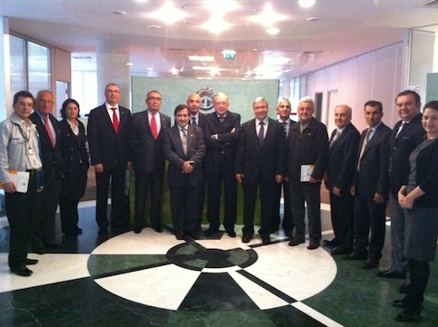 Koç-Yönder'in TAYSAD Üyelerine Tanıtım Toplantısı 20 Ekim 2010 Çarşamba Günü Yapıldı
