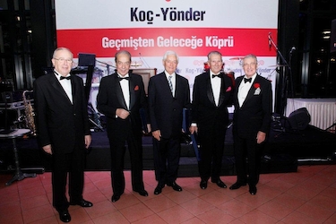 Geleneksel Koç Yönder Gecesi Coşkuyla Kutlandı