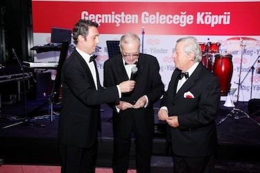 Geleneksel Koç Yönder Gecesi Coşkuyla Kutlandı