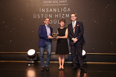 Vehbi Koç Vakfı’ndan "İnsanlığa Üstün Hizmet Ödülü"…